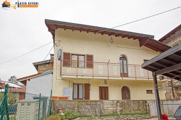 casa indipendente in vendita a Cugliate-Fabiasco