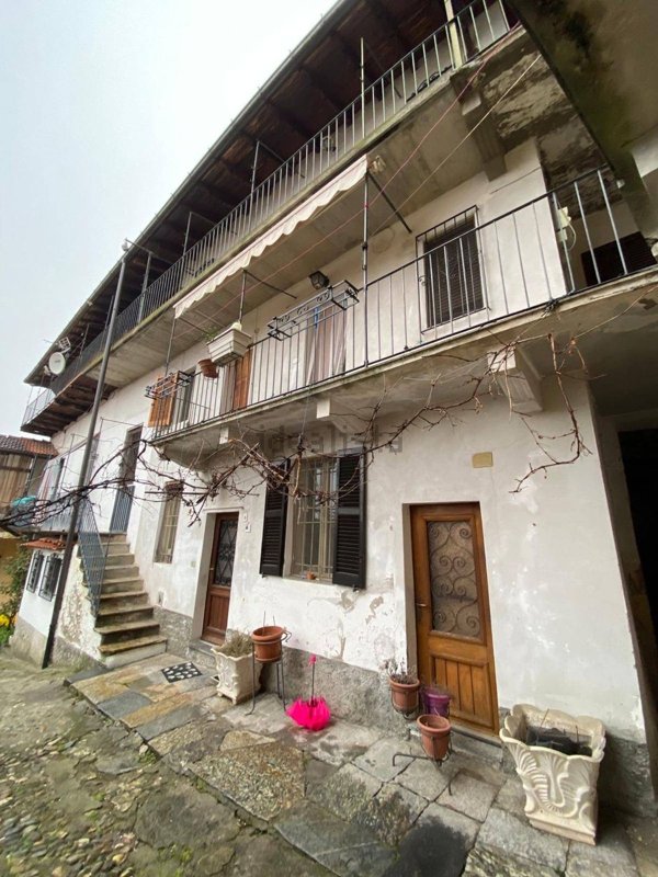 appartamento in vendita a Cugliate-Fabiasco