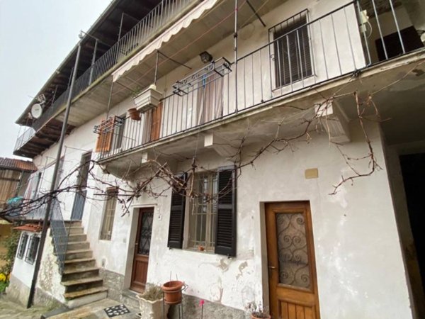 appartamento in vendita a Cugliate-Fabiasco