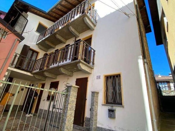 appartamento in vendita a Cugliate-Fabiasco