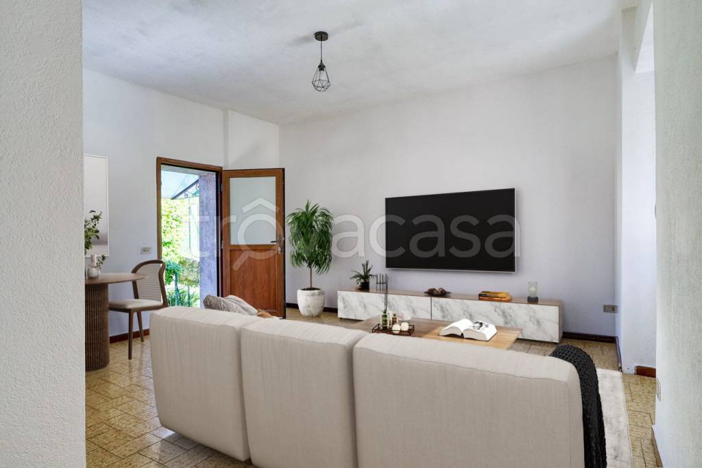 appartamento in vendita a Cugliate-Fabiasco
