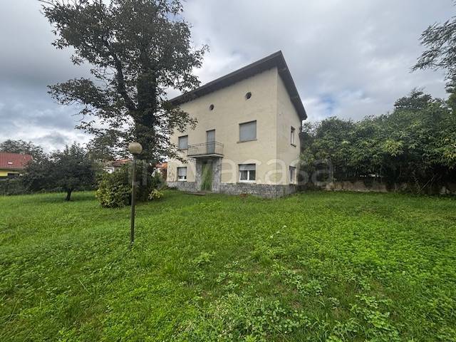casa indipendente in vendita a Cugliate-Fabiasco