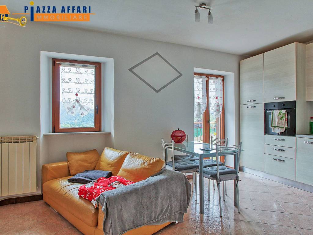 appartamento in vendita a Cugliate-Fabiasco