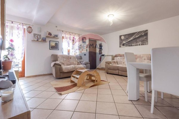 appartamento in vendita a Cugliate-Fabiasco