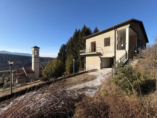 casa indipendente in vendita a Cugliate-Fabiasco