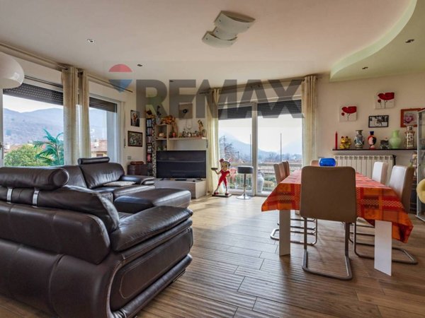 casa indipendente in vendita a Cugliate-Fabiasco