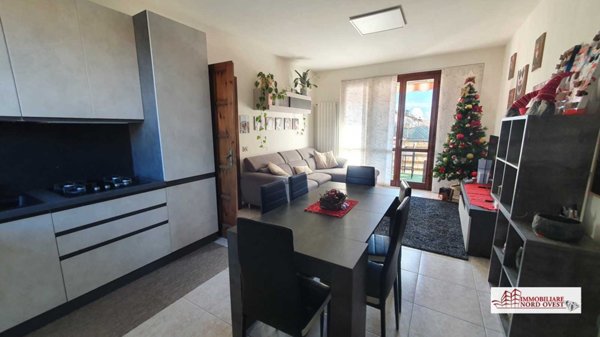 appartamento in vendita a Cunardo