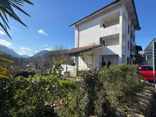 appartamento in vendita a Cunardo