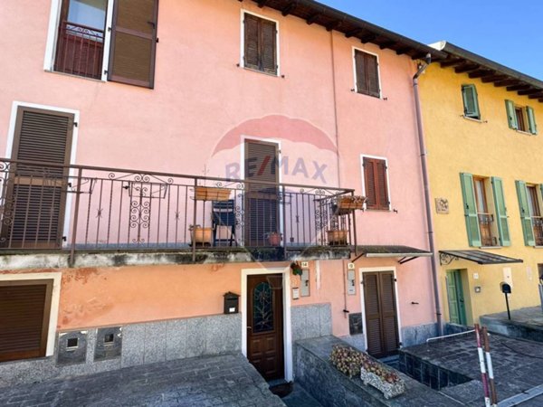appartamento in vendita a Cunardo