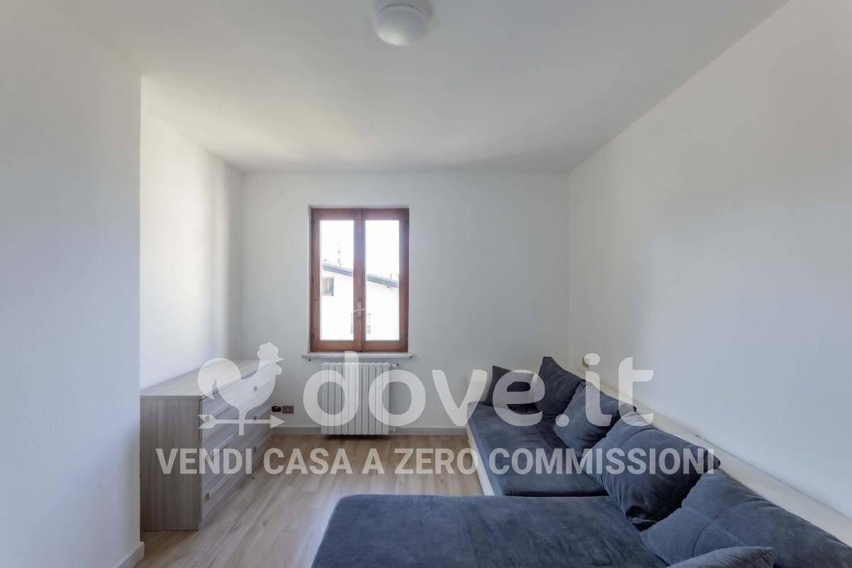 appartamento in vendita a Cunardo