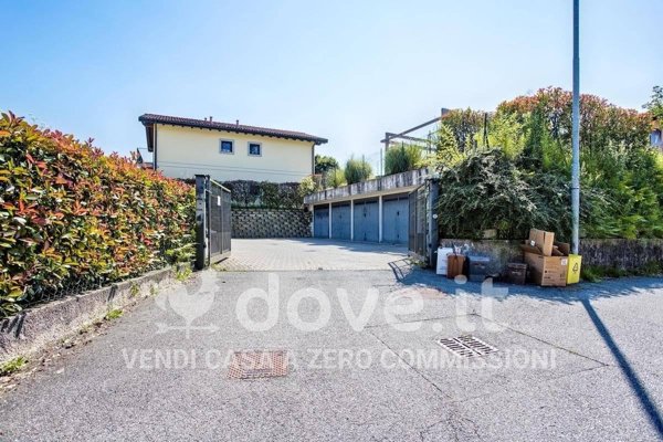 appartamento in vendita a Cunardo
