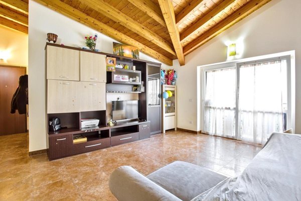 appartamento in vendita a Cunardo
