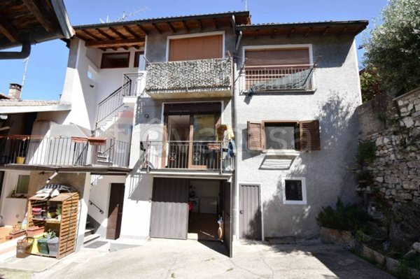 appartamento in vendita a Cunardo