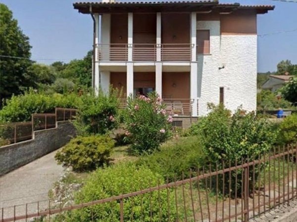 casa indipendente in vendita a Cunardo in zona Camartino
