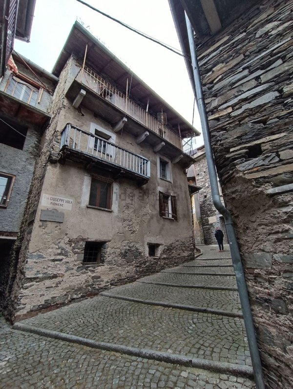 appartamento in vendita a Curiglia con Monteviasco