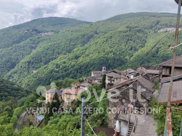 casale in vendita a Curiglia con Monteviasco in zona Sarona