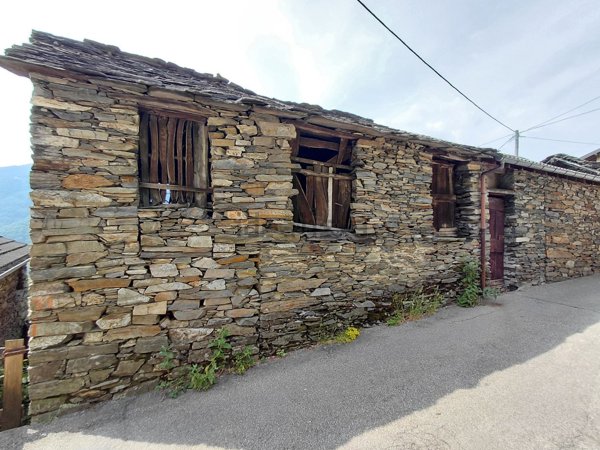casale in vendita a Curiglia con Monteviasco