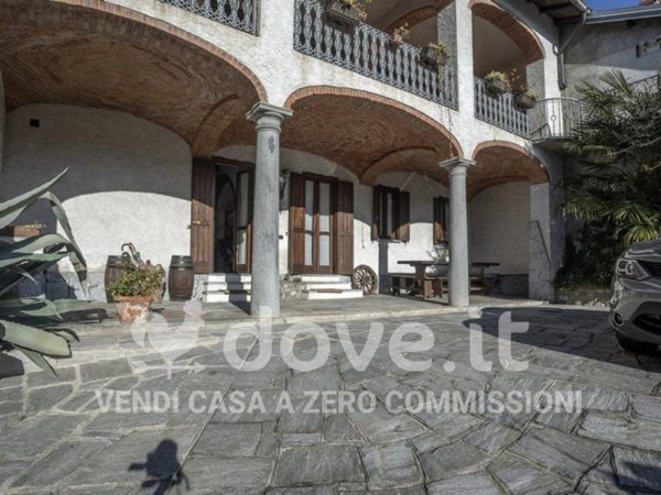 casa indipendente in vendita a Cuveglio