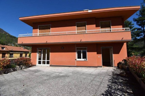 appartamento in vendita a Cuveglio