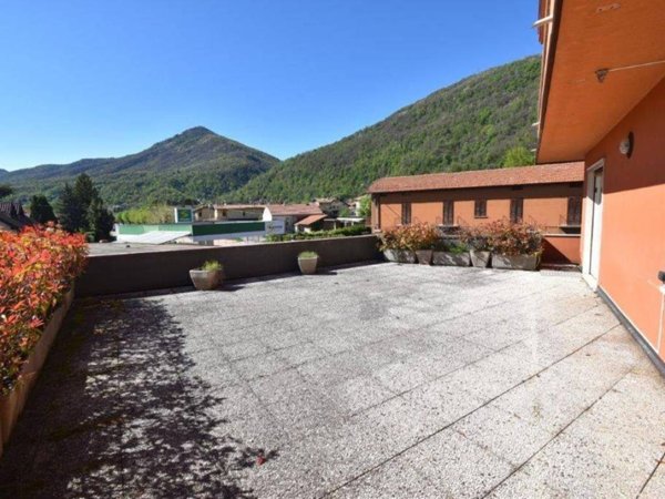 appartamento in vendita a Cuveglio