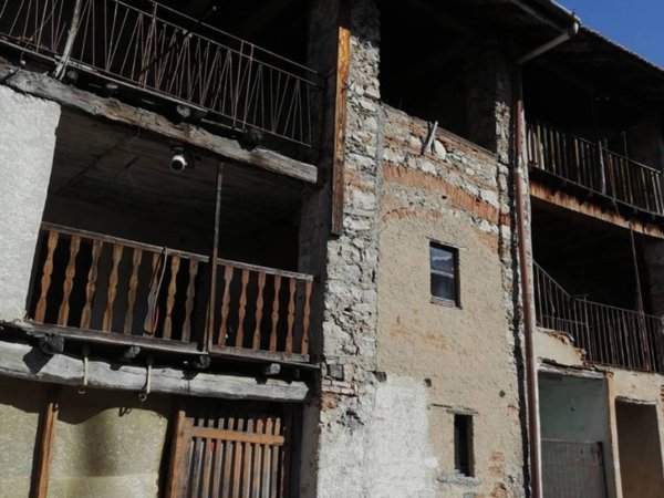 appartamento in vendita a Cuveglio