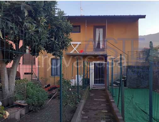 appartamento in vendita a Cuveglio