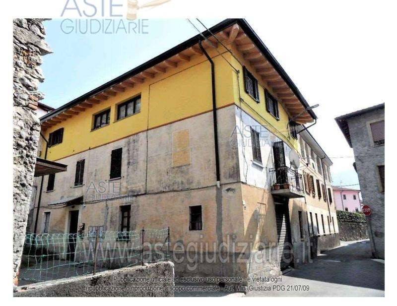 appartamento in vendita a Cuveglio