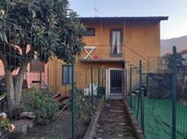 appartamento in vendita a Cuveglio