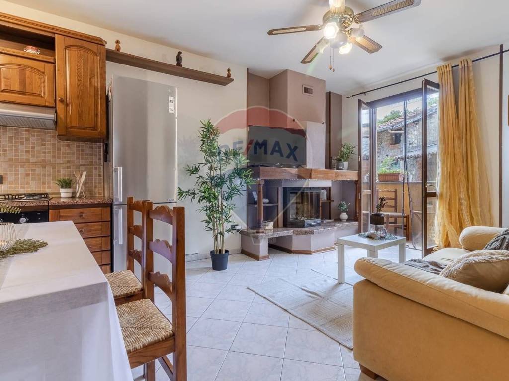 appartamento in vendita a Cuveglio