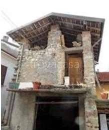 casale in vendita a Cuveglio