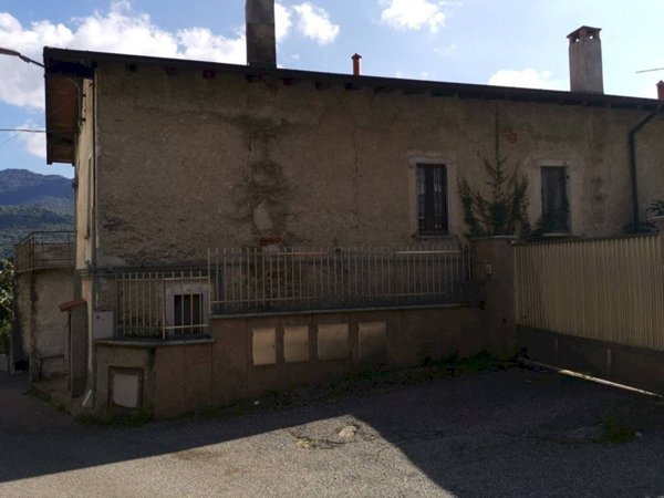 appartamento in vendita a Cuveglio