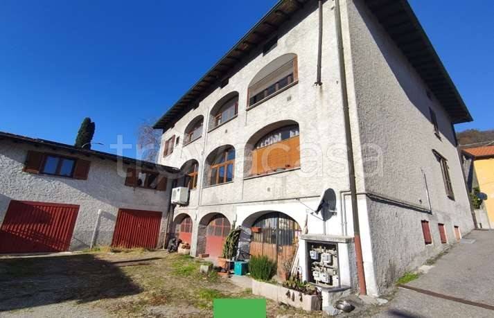 appartamento in vendita a Cuveglio