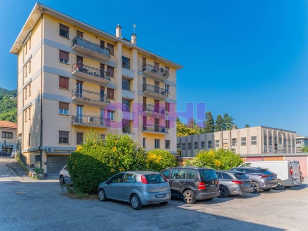 appartamento in vendita a Cuveglio