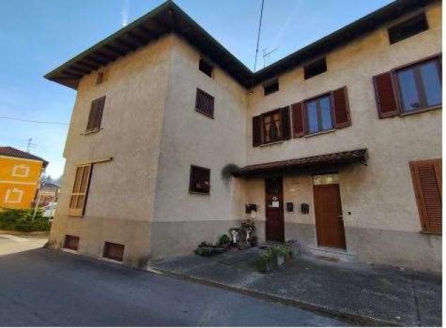 appartamento in vendita a Cuveglio