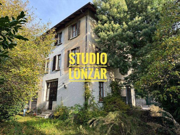 casa indipendente in vendita a Cuveglio in zona Vergobbio