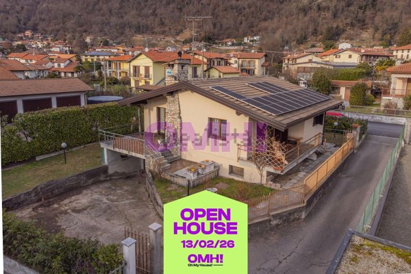 casa indipendente in vendita a Cuveglio