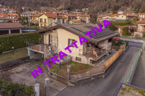 casa indipendente in vendita a Cuveglio