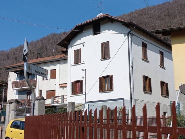 appartamento in vendita a Cuveglio