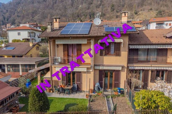casa indipendente in vendita a Cuveglio