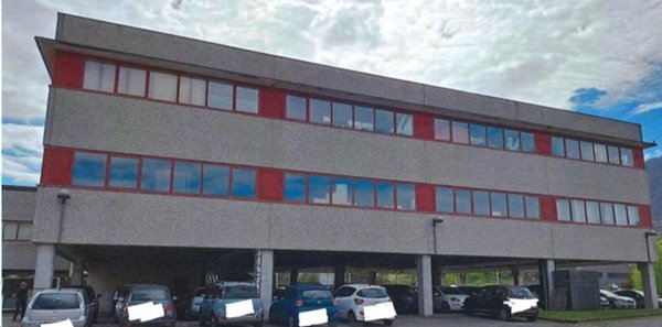 ufficio in vendita a Cuveglio in zona Vergobbio