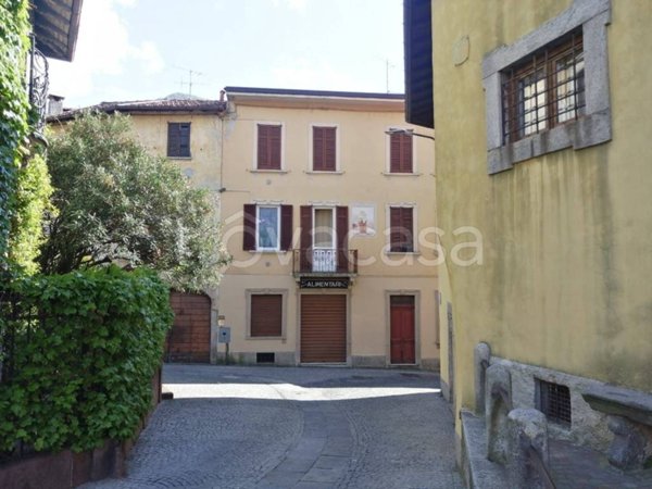 appartamento in vendita a Cuvio