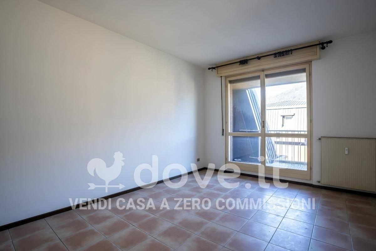appartamento in vendita a Cuvio