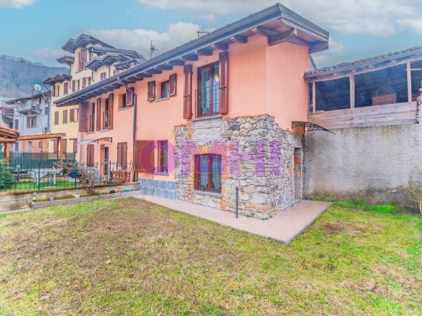appartamento in vendita a Cuvio