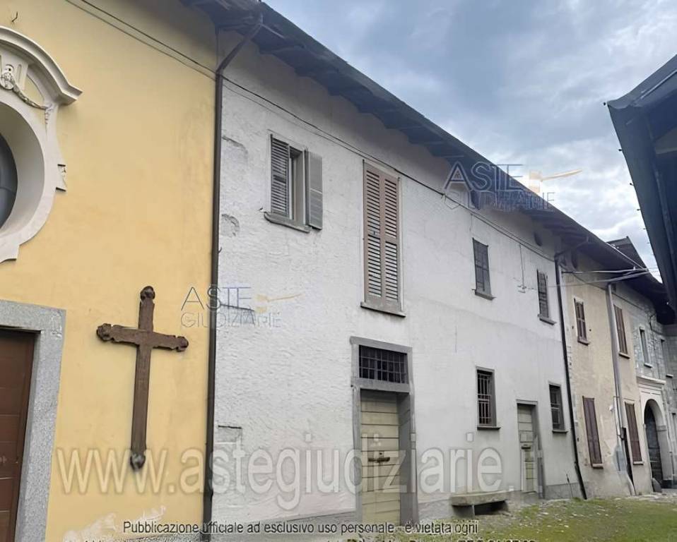 appartamento in vendita a Cuvio