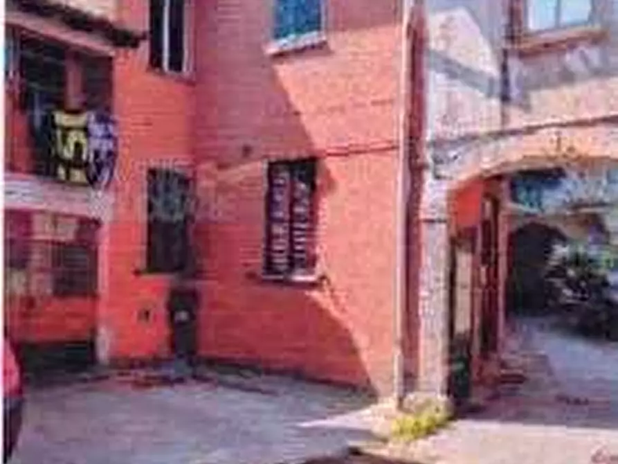 casa indipendente in vendita a Cuvio