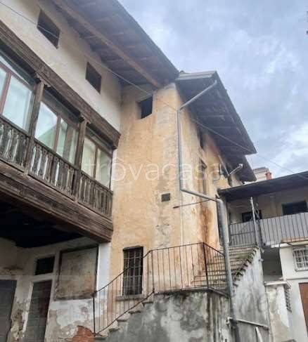 appartamento in vendita a Cuvio in zona Comacchio