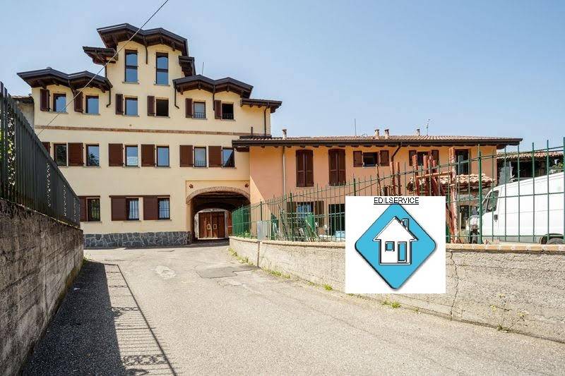 appartamento in vendita a Cuvio