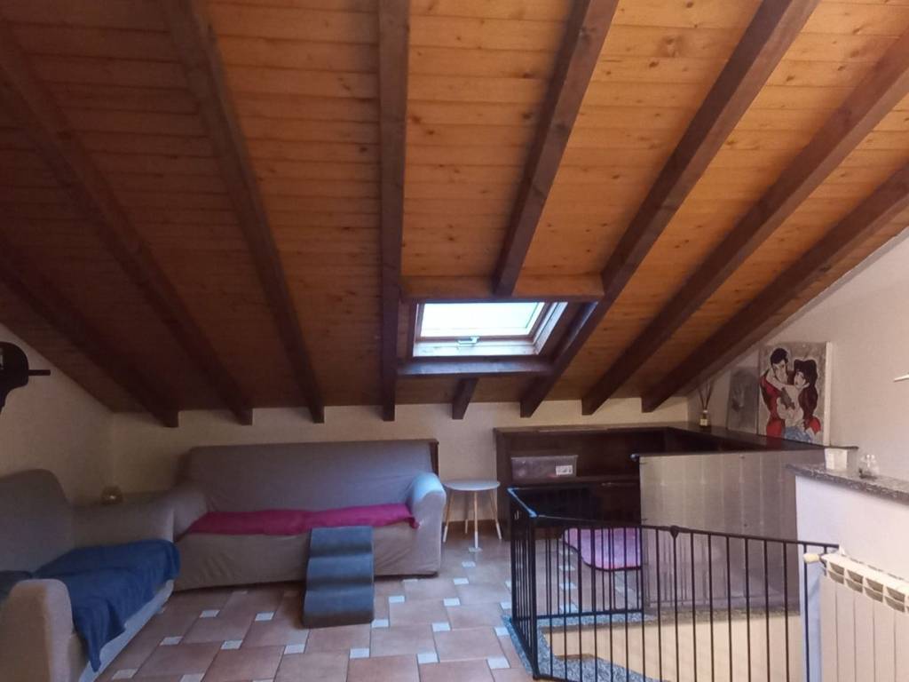 appartamento in vendita a Cuvio