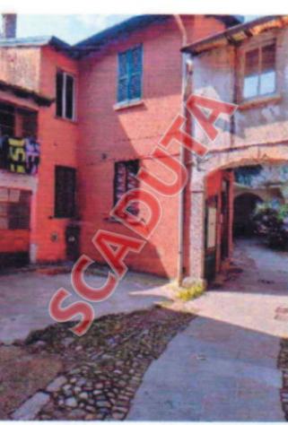 terreno edificabile in vendita a Cuvio