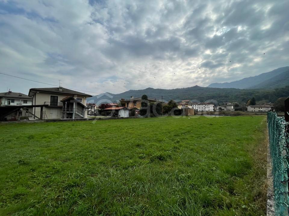 villa in vendita a Cuvio